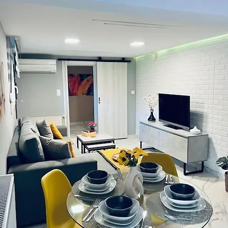 Vergina Luxury Apartment Exterior photo